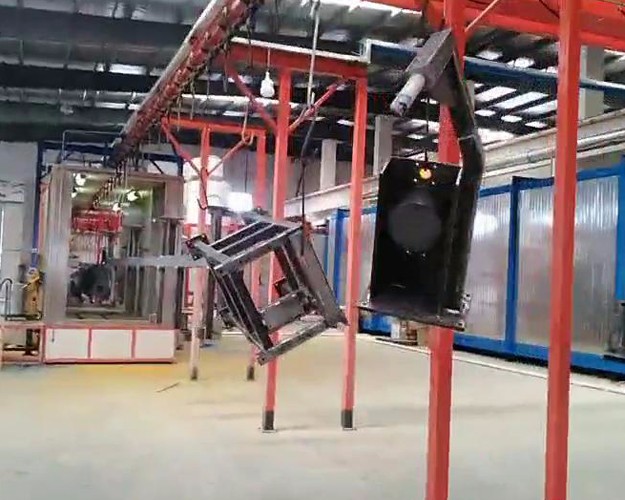 江陰上料進入自動手動噴漆視頻展示